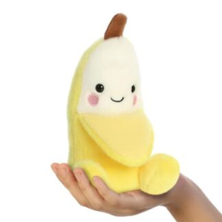 Gwen, a tenyérnyi ülő plüss banán, 13 cm (Aurora, Palm Pals)